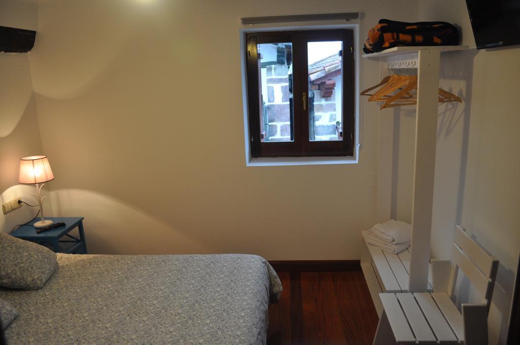 Bera  Hostal Auzoa חדר תמונה