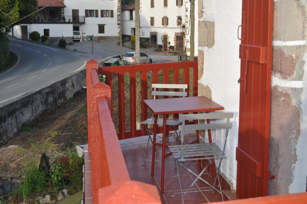 Bera  Hostal Auzoa חדר תמונה